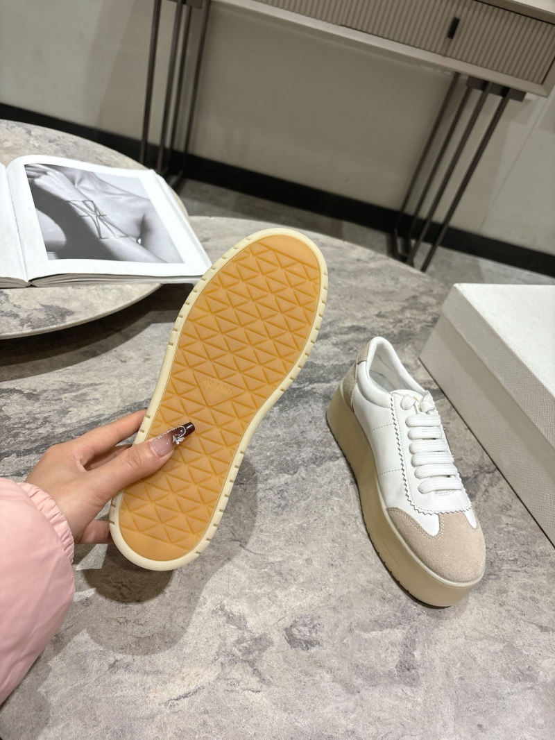 Pra*a sneakers